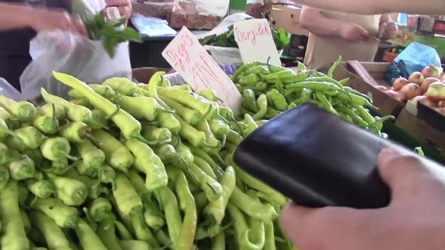 Дуррес. Обзор овощного рынка.