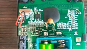 мультиметр новый zt102 Глючит прыгают значения тестер напряжение миливольты