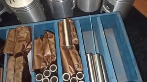 Поршни ИЖ Планета. Палец, втулки, развертка на 15.