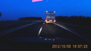 Правила этикета на дорогах. Как обгонять фуры!