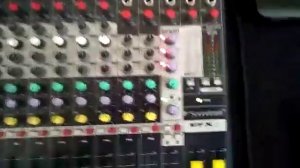 Bocinas Yamaha DBR15 Características