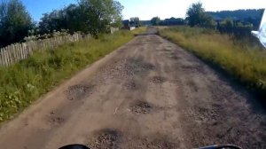 Легкий прокат на Suzuki Djebel 200 по деревне