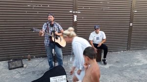 "Прогулки По Воде" (Наутилус Помпилиус / Бутусов). Классика Русского Рока. Уличные музыканты.