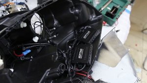 Mercedes-Benz ML W164: установка 2-х комплектов светодиодных линз Optima