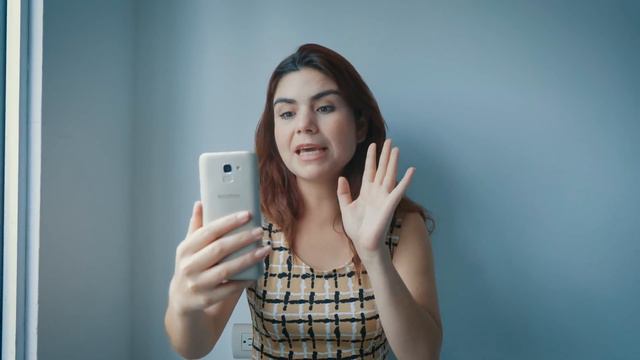 Malgastó el dinero que su hermana le enviaba del extranjero смотреть онлайн