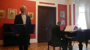 "Чубчик кучерявый", неизвестный автор. Поет Сергей Зыков.