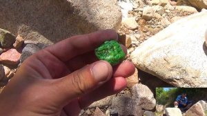 Зелёный камень признак изумруда