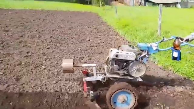 ?Посадка картошки мотоблоком. Метод колея!? смотреть онлайн