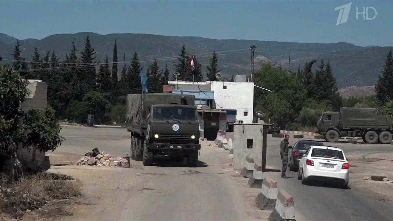 Российские военные доставили рекордное количество ...омощи в сирийский поселок, осажденный боевиками