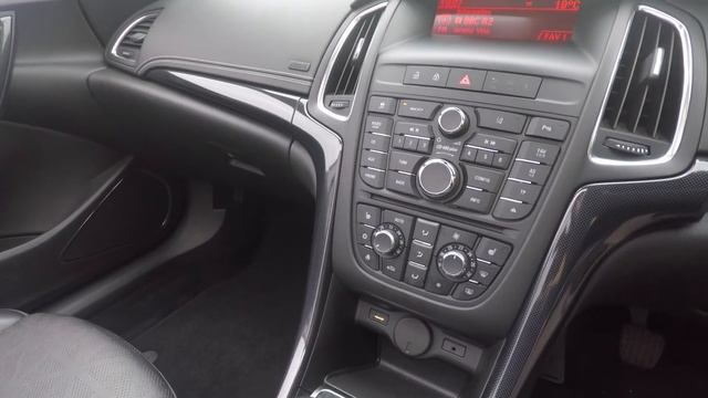 Vauxhall Cascada 1.4 T VVT 16v Elite (s/s) - Walkaround смотреть онлайн