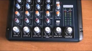 ОБЗОР МИКШЕРНОГО ПУЛЬТА "FREEBOSS"