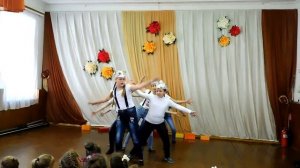 Танец "Строители" ЦДТ г. Лунинец педагог Дробович Алеся