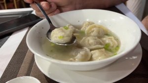 Фукуок 2024. Обзор ресторана Дружба. Борщ, шашлыки и пельмени. Полное меню и цены.