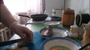 линь как быстро почистить рыбу