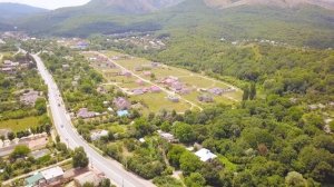 ОНЛАЙН АЭРО ПОКАЗ-ОСМОТР-ОБЛЕТ))..Перевальное, ул. ПЕРЕСЕЛЕНЧЕСКАЯ 24.До Моря 40 минут!Крым 2020