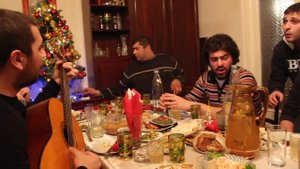 Конь / Грузины исполнили песню - Любе - Конь / Песни под гитару / Грузинское застолье