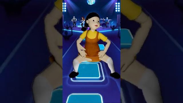 Squid Game Doll ? - Tiles Hop EDM Rush смотреть онлайн
