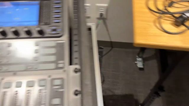 Connecting & Configuring the Behringer P16 Monitor System with the S16 stage box and the X32 Mixer. смотреть онлайн