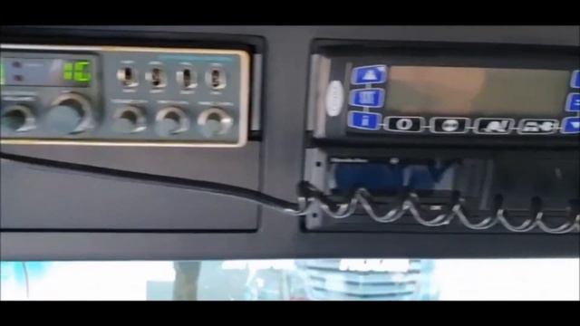 INSTALLAZIONE ANTENNA CB E STAFFA INOX SU MERCEDES MP5 BY TRUCK POINT смотреть онлайн