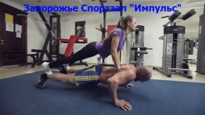 Отжимания от пола с шикарным весом залог прогресса!