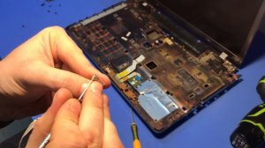 Легкое оживление мертвеца! Ноутбук Samsung NP350V5C. Вопрос к подписчикам