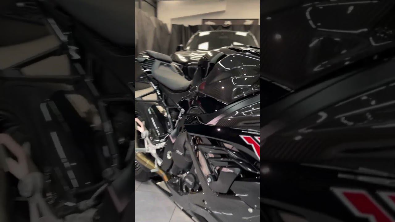 BMW S1000RR. Выхлоп «Акраповичь» Akrapovic. Попкорн.
