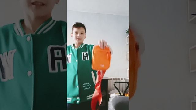 у меня кросовки за 1800 рублей смотреть онлайн