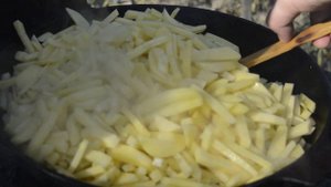 Жареная картошка. Секреты и лайфхаки как вкусно жарить картошку в казане. и мясо и рыба