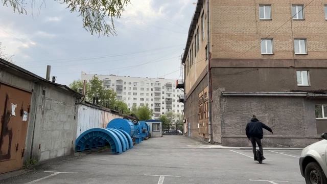 Осваиваю моноколесо. День 1. смотреть онлайн