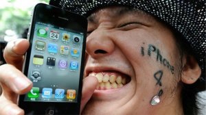 Почему Айфон в Японии ничего не стоит?