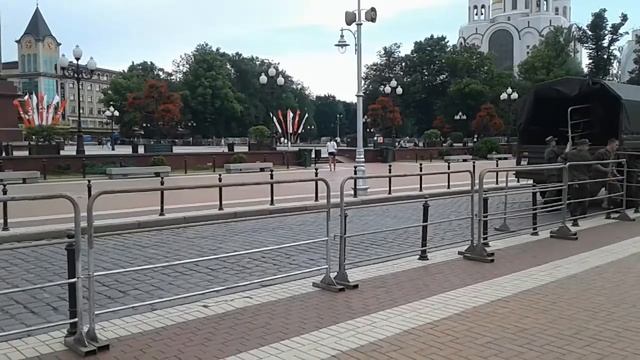 Озаборивание площади Победы в Калининграде смотреть онлайн