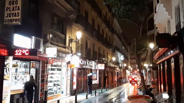 МАДРИД НОЧЬЮ ?? ЧТО курят ИСПАНЦЫ ? ПИЦЦА? ЦЕНЫ ?ЧТО МНЕ НАПОМИНАЕТ МАДРИД? смотреть онлайн