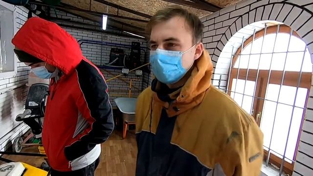 Стучит двигатель на затирочной машине по бетону POWER TROWEL M80H двигателем Honda GX160 смотреть онлайн