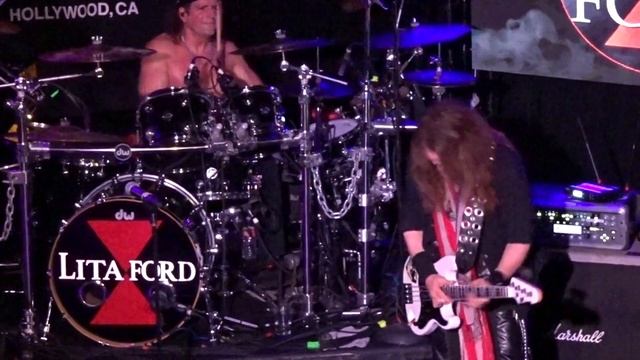 Lita Ford - Back To The Cave - Live @ Whisky A GoGo - West Hollywood, Ca - Mar 5, 2023 смотреть онлайн