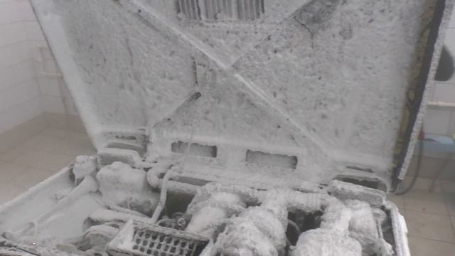 Как правильно и безопасно помыть двигатель? Мойка двигателя авто на самомойке своими руками Недорого