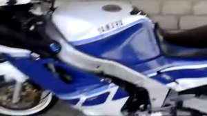 Ямаха ФЗР 1000 (Yamaha FZR 1000) работа двигателя