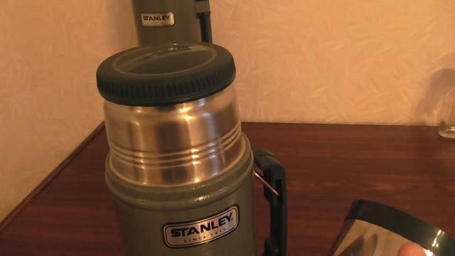 Термос STANLEY 0.7л Обзор. Stanley thermos review смотреть онлайн