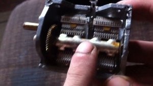 Переменный конденсатор КПЕ-2-10/430