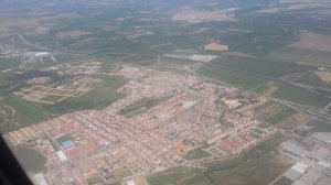 White Airlines flight from Lisbon (LIS) to Seville (SVQ) with ATR72-200. Landmarks highlights.