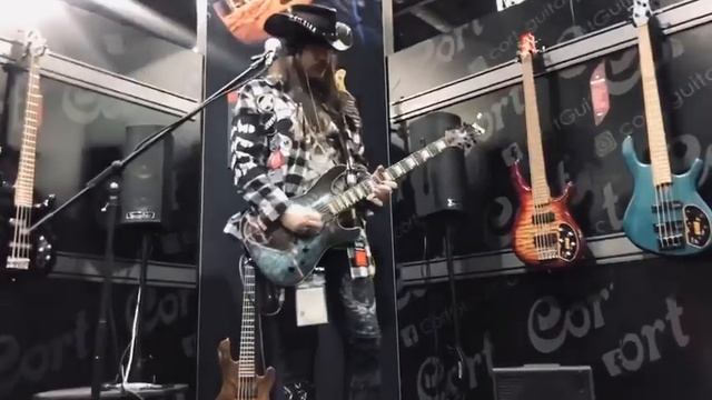 Víctor de Andrés NAMM Scaping the Kraken live смотреть онлайн