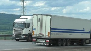 Первый рейс и сразу через Уральские горы. Руслан в дальнобое.