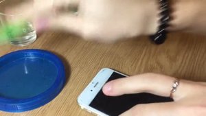 Чистка слухового динамика на iPhone 6