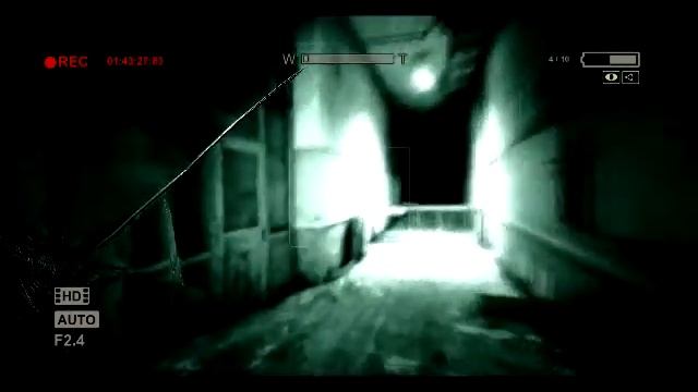 Прохождения Игры Outlast # 10 Я потерял камеру смотреть онлайн