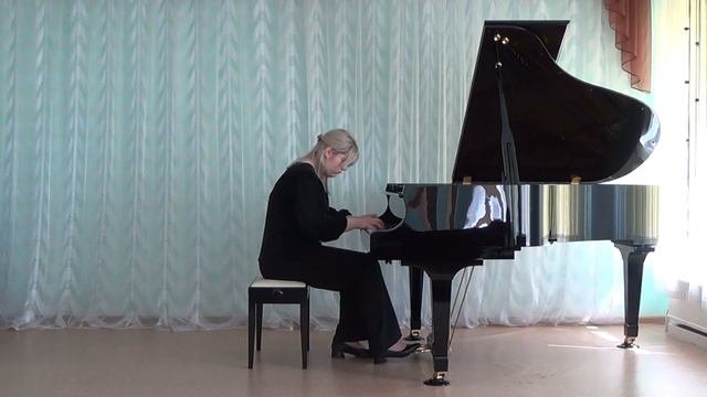 Й. Гайдн Соната №2, E-moll, I часть исполняет Ева Усенко
