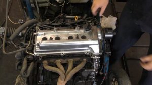 Как поменять маслосъемные колпачки не снимая ГБЦ