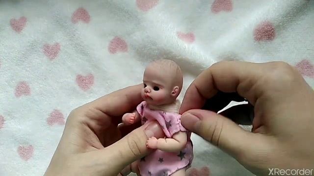 Обзор мини реборн! Куколка из полимерной глины Ливинг Дол! смотреть онлайн