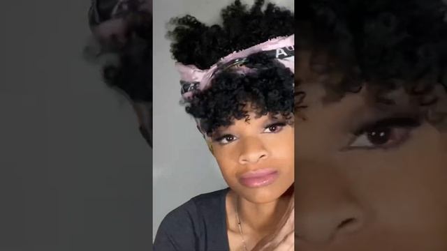 Amazon Short Curly Wig with Bangs ?