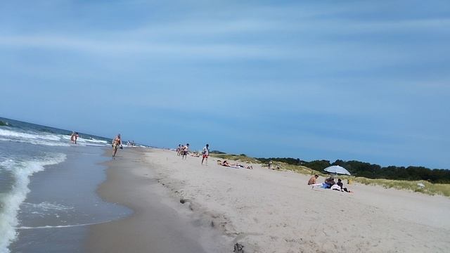 Прогулка по Калининградской области: обзор пляжа на берегу Балтийского моря, часть первая.