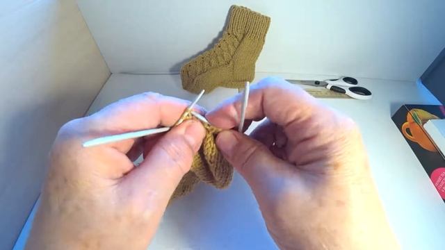Детские носочки . Часть 2.