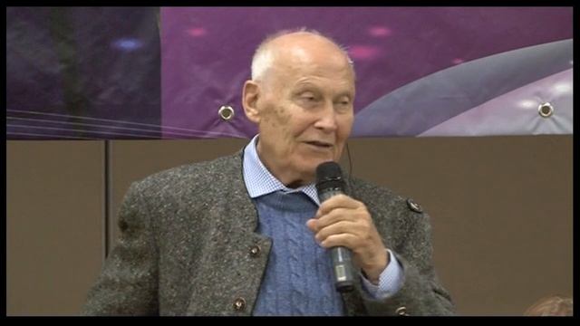 Берт Хеллингер "О высокомерии, о нацизме" / Bert Hellinger